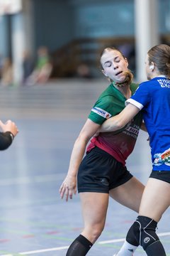 Bild 63 - F HSG Kremperheide/Muensterdorf - HSG Holstein Kiel/Kronshagen : Ergebnis: 31:26